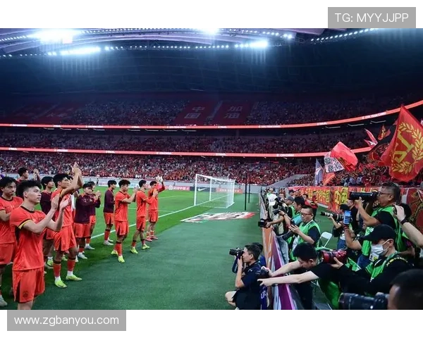 中国足球超级联赛激战正酣 各队争夺冠军名额形势日趋紧张