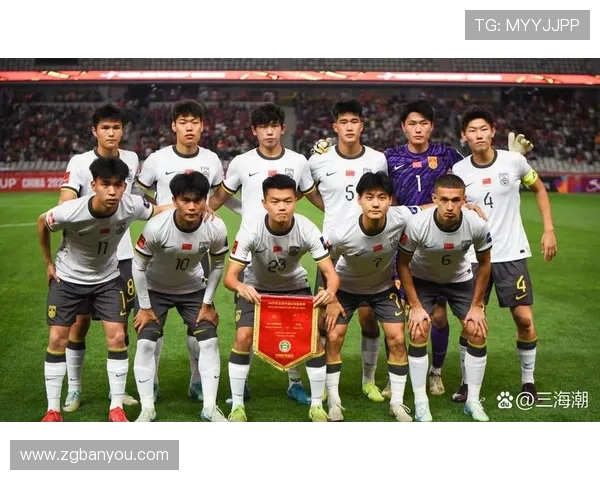 中国足球新星崛起：年轻球员在国际赛场展现非凡实力推动国家队崭新希望