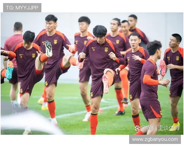 中国男足迎来世预赛关键战全队誓夺胜利振奋士气冲击出线目标