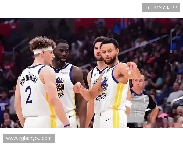 湖人逆转击败勇士巩固季后赛席位全场惊险不断球队士气大增表现亮眼